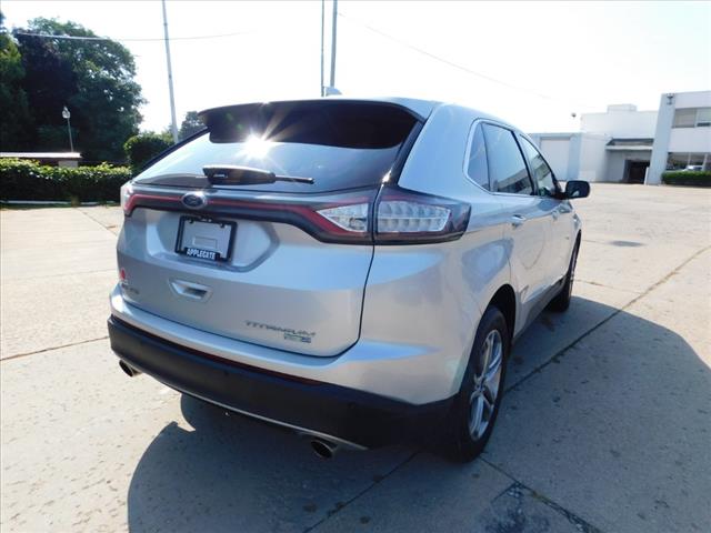 2016 Ford Edge Titanium 8