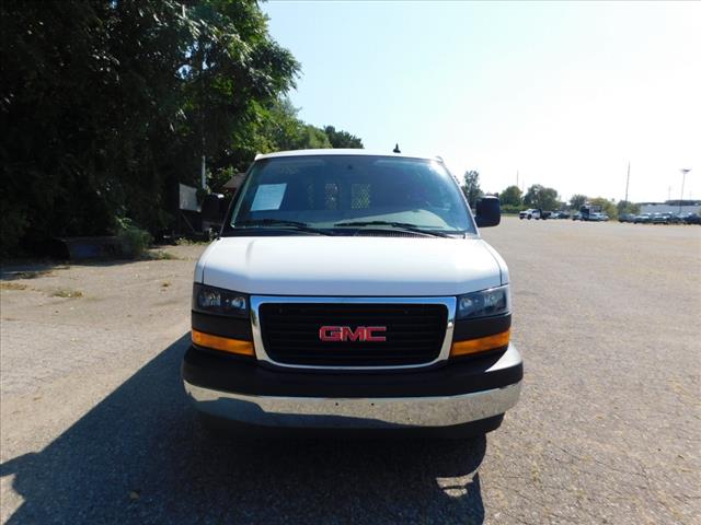 2022 GMC Savana 2500 3