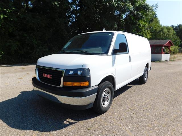 2022 GMC Savana 2500 4