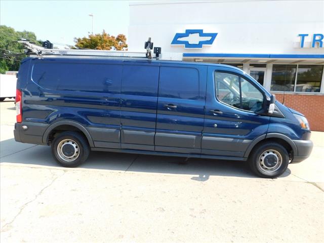 2017 Ford Transit 250 9