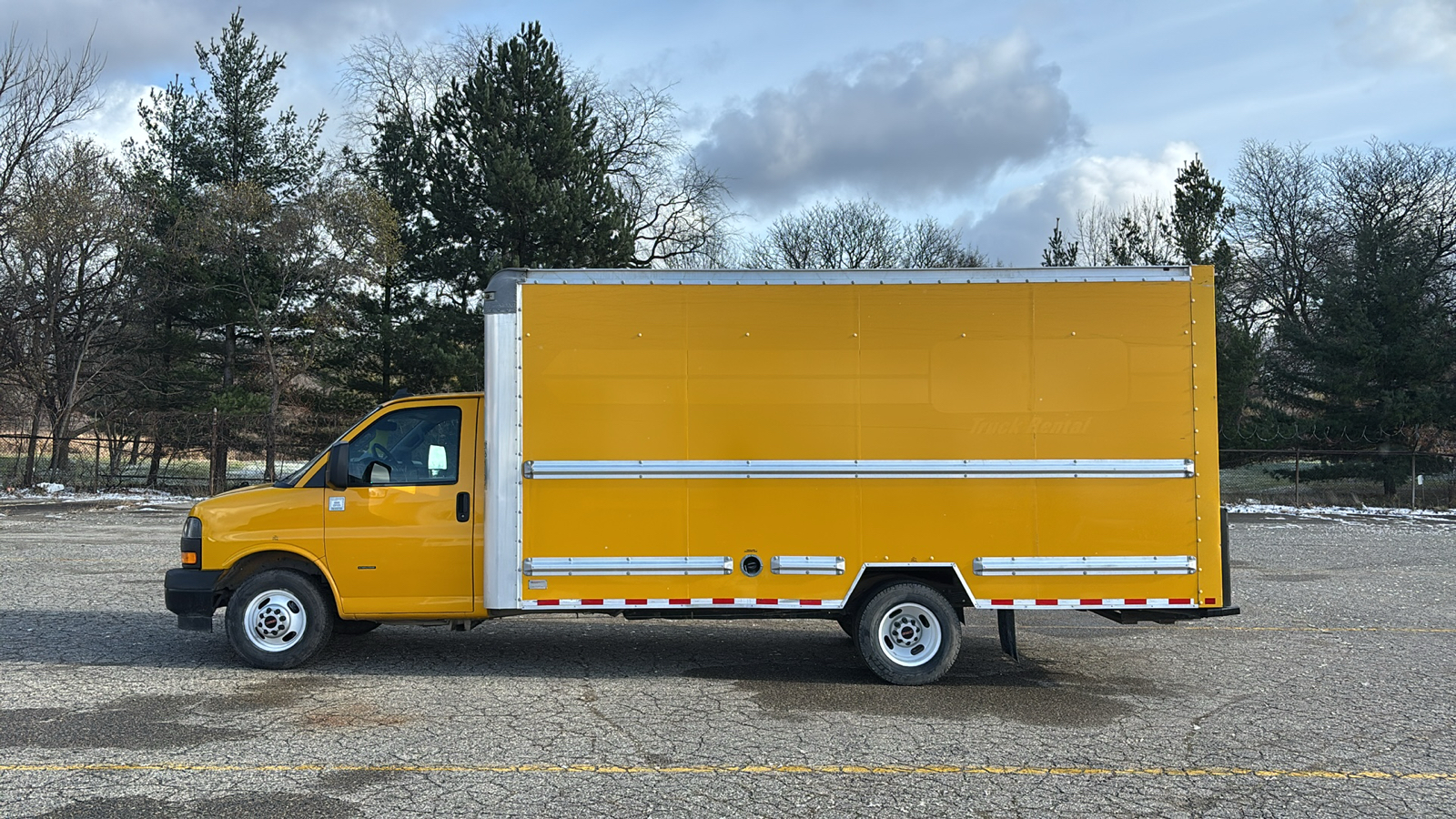 2019 GMC Savana 3500 3