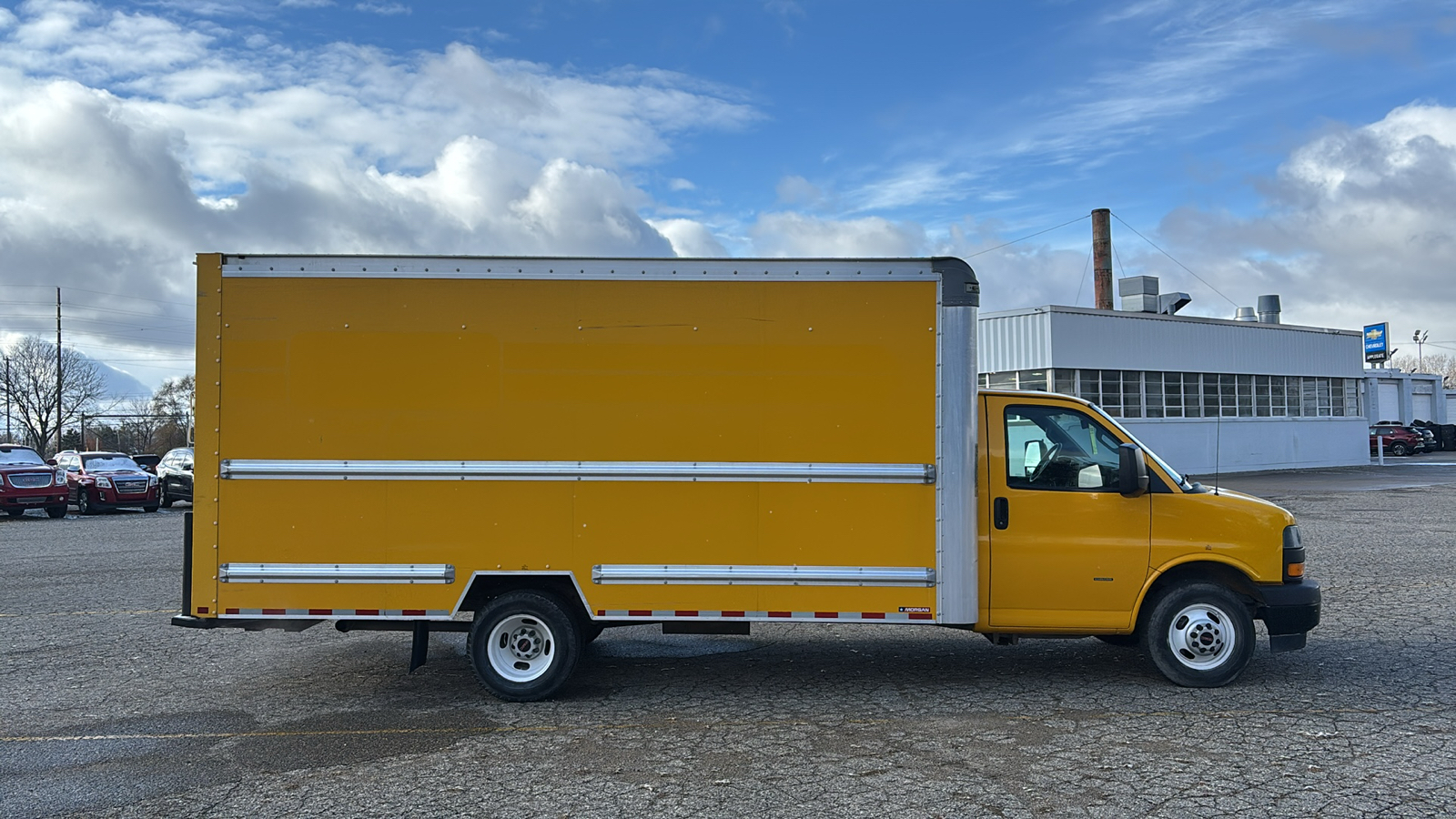 2019 GMC Savana 3500 6