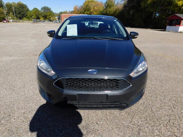 2016 Ford Focus SE 3