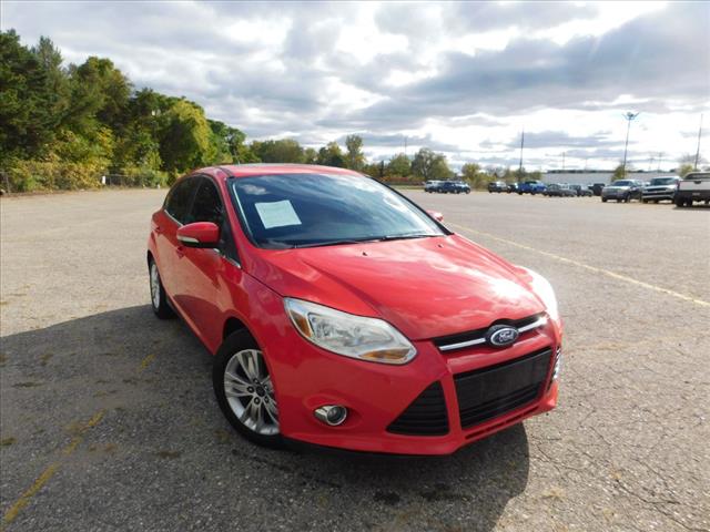 2012 Ford Focus SEL 2