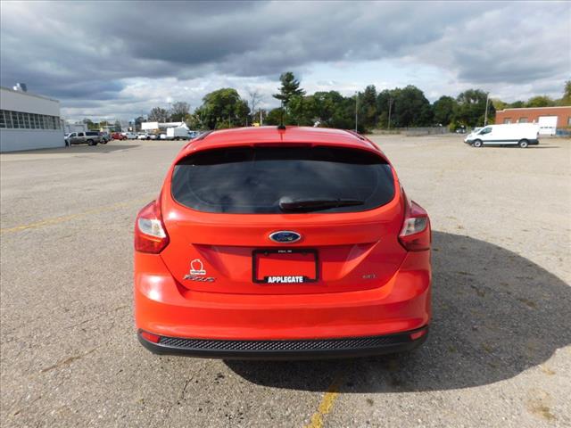 2012 Ford Focus SEL 7