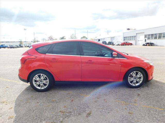 2012 Ford Focus SEL 9