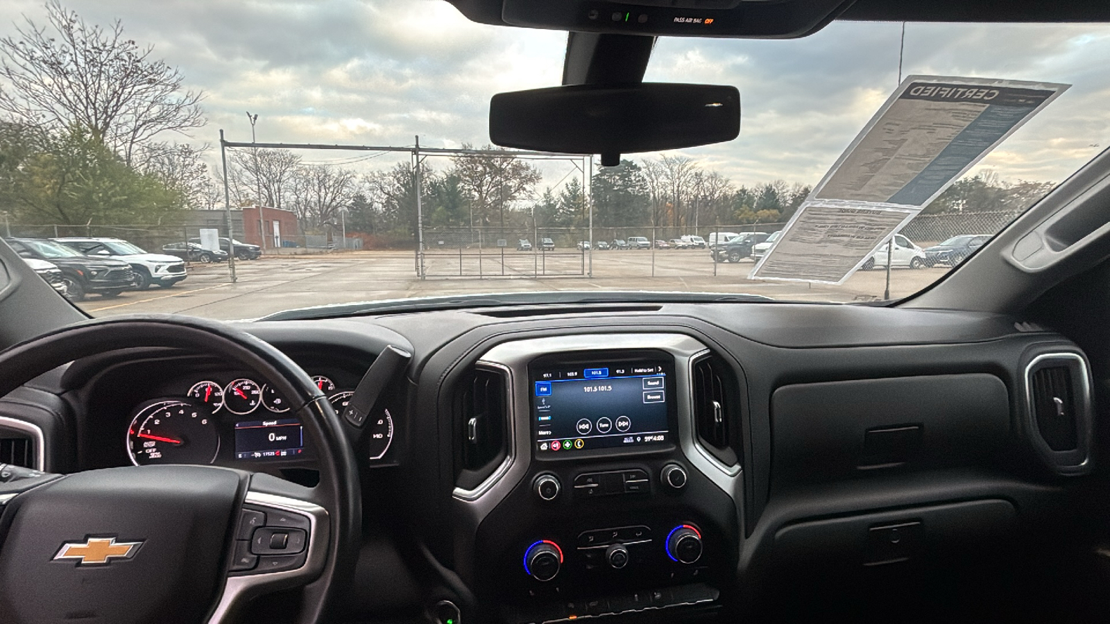 2022 Chevrolet Silverado 1500 Limited  11