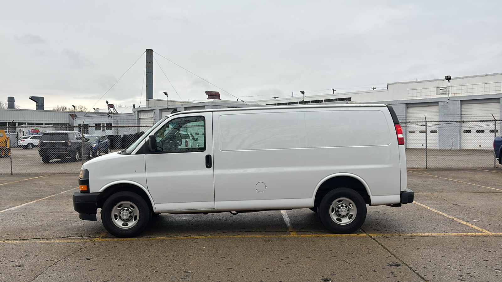 2019 Chevrolet Express 2500 3