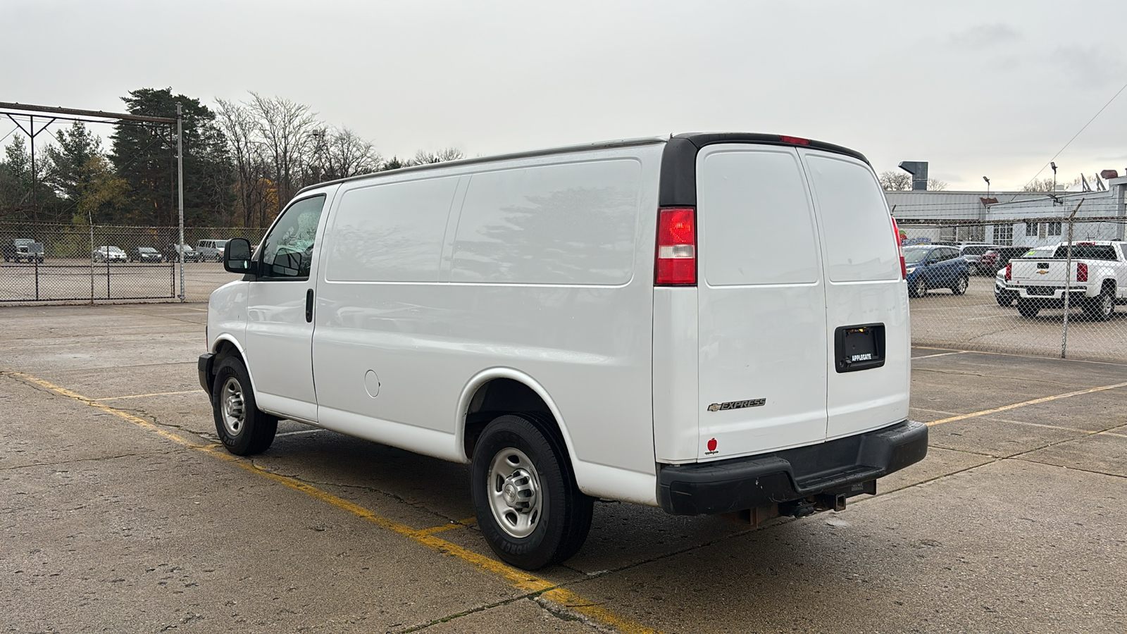 2019 Chevrolet Express 2500 4