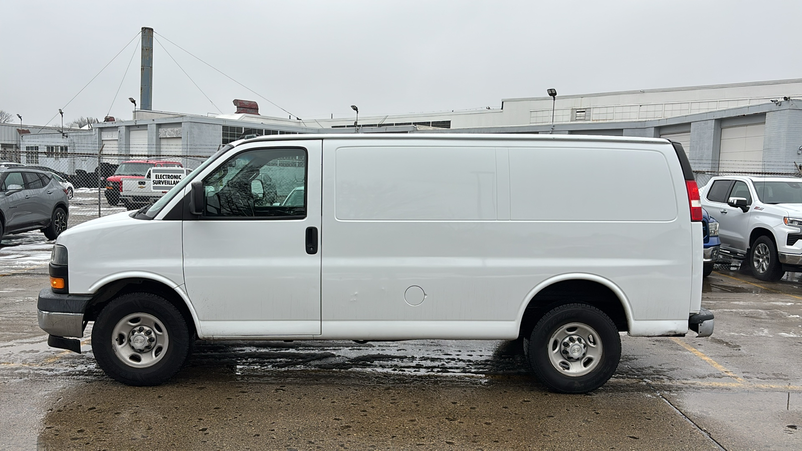 2019 Chevrolet Express 2500 3