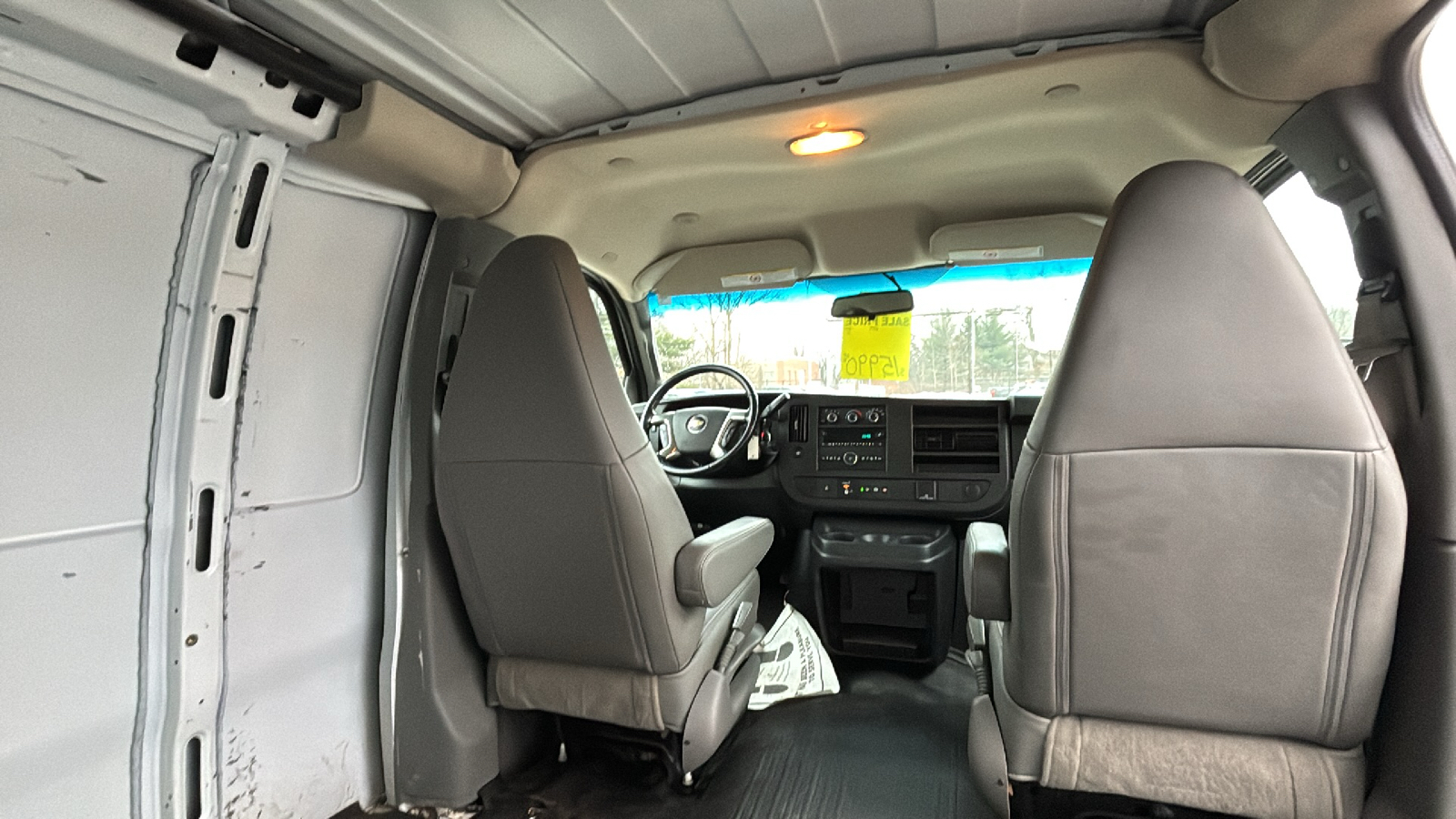 2019 Chevrolet Express 2500 23