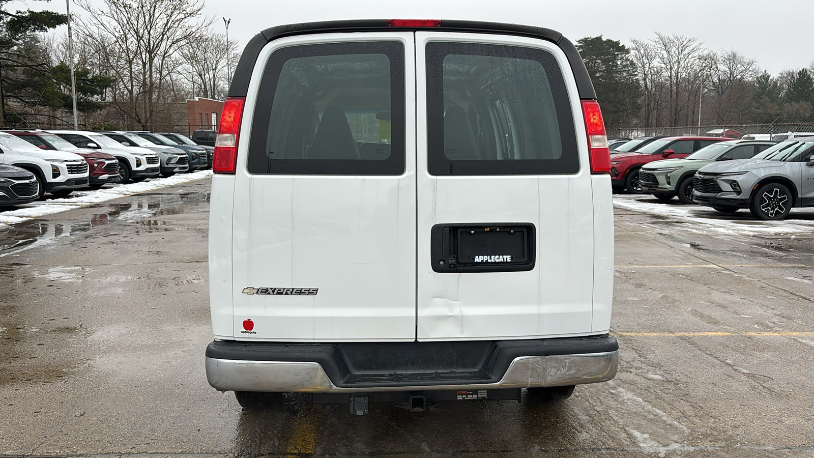 2019 Chevrolet Express 2500 25