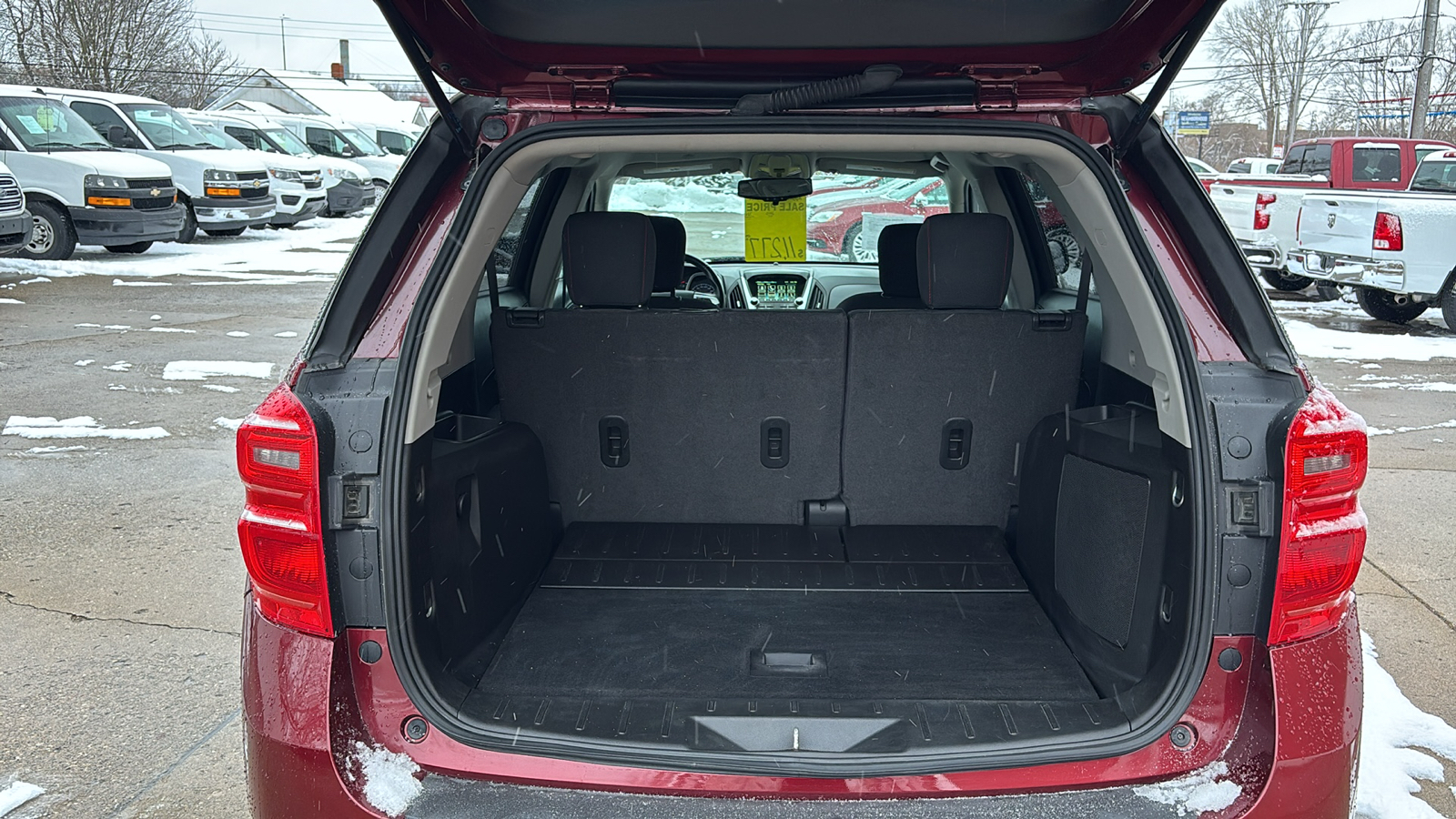 2016 Chevrolet Equinox LT 29