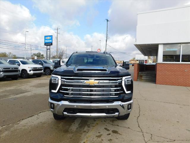 2024 Chevrolet Silverado 2500HD LTZ 3