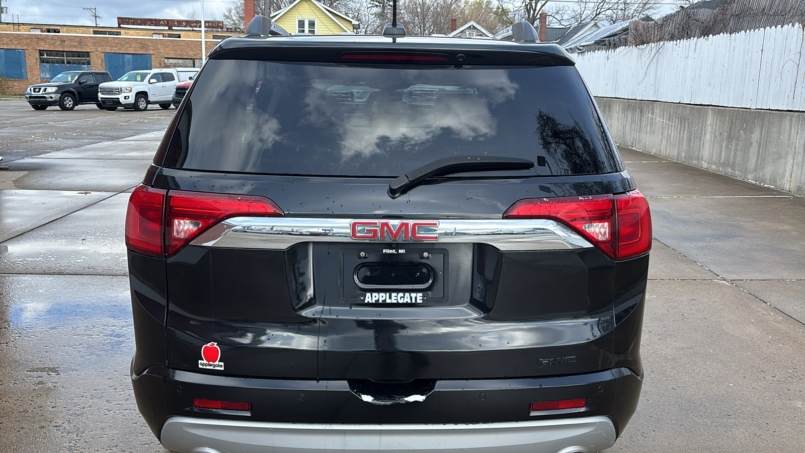 2017 GMC Acadia Denali 32