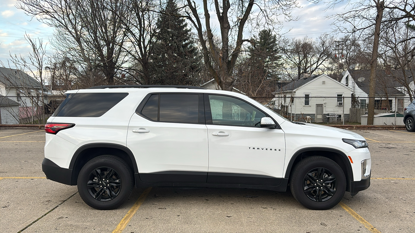 2024 Chevrolet Traverse Limited LT Cloth 6