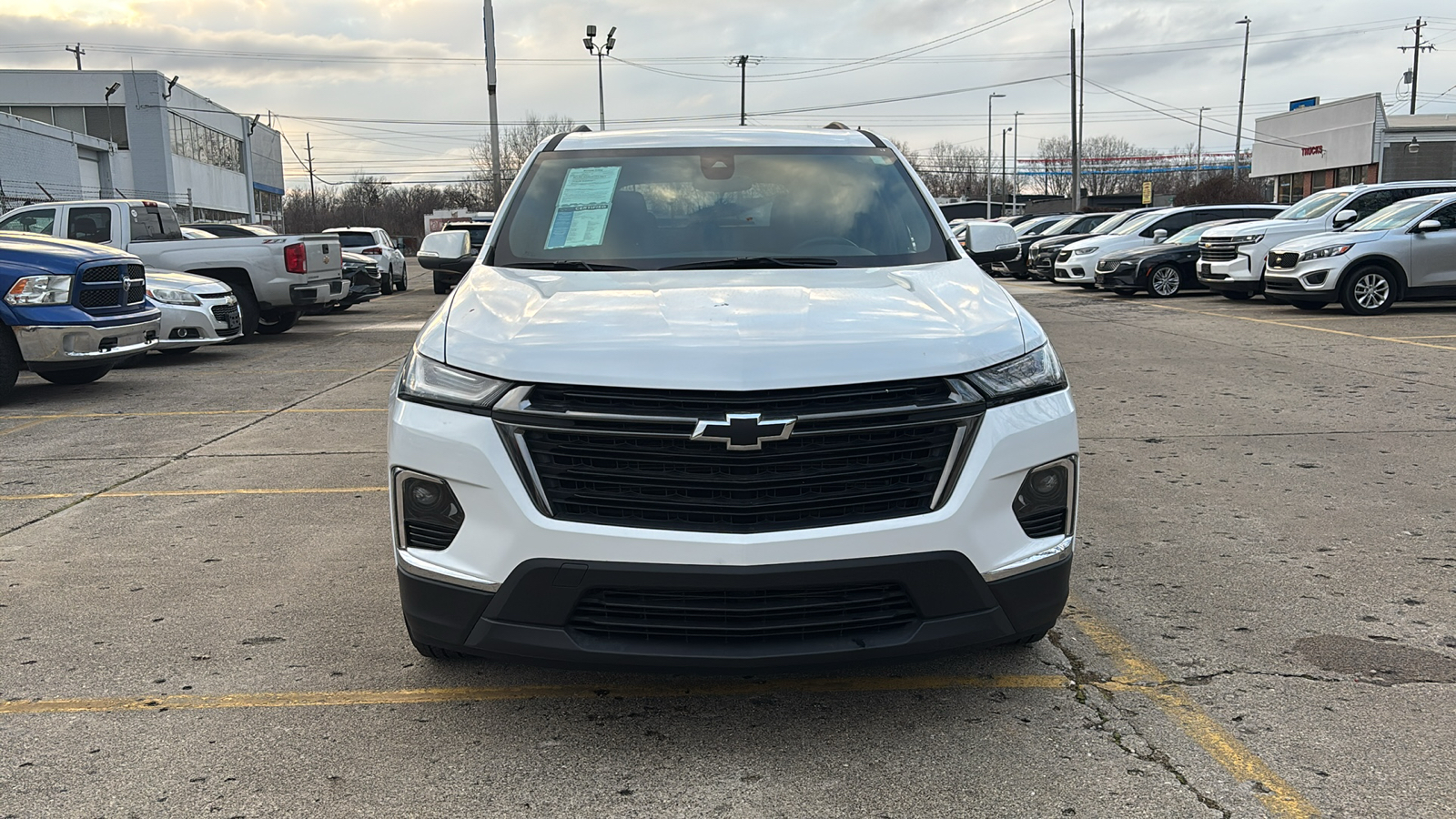 2024 Chevrolet Traverse Limited LT Cloth 33