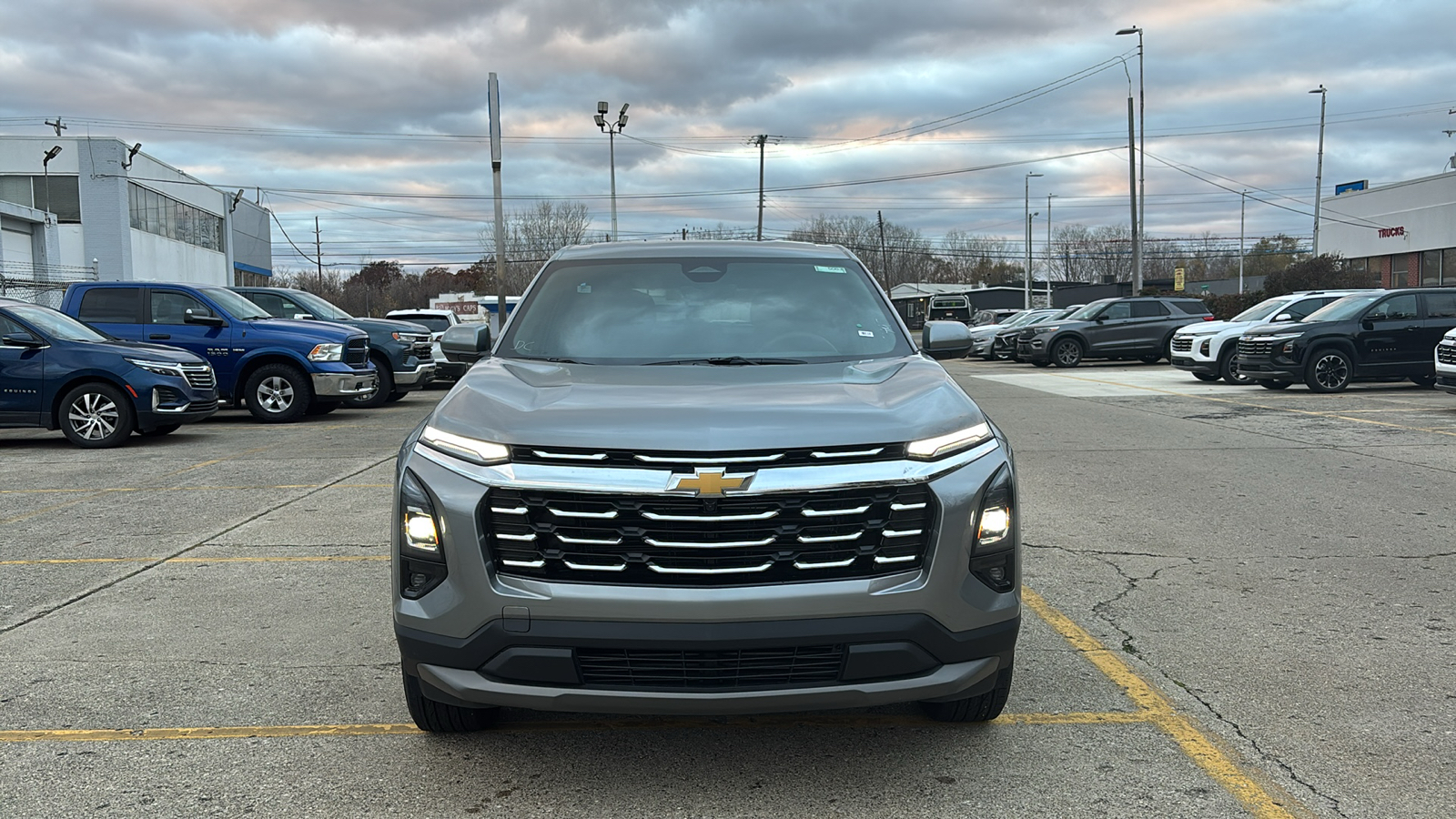 2025 Chevrolet Equinox LT 8