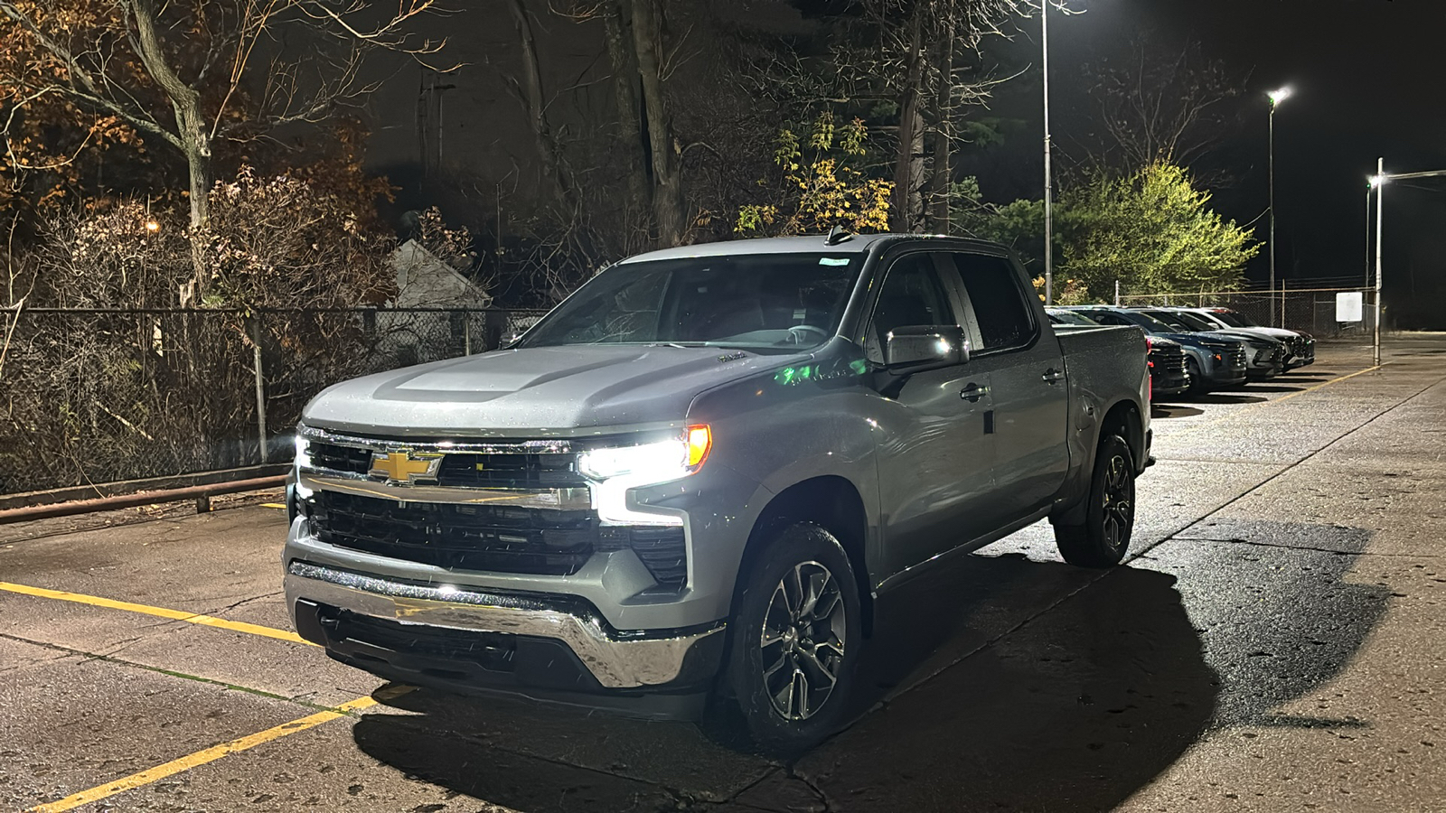 2025 Chevrolet Silverado 1500 LT 2