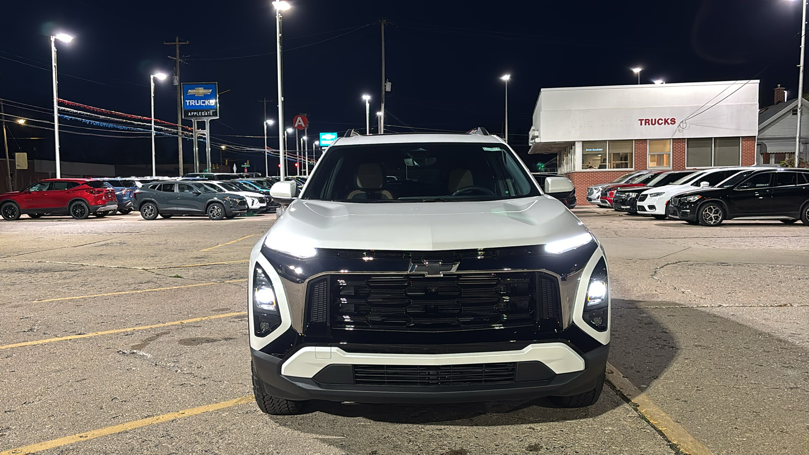 2025 Chevrolet Equinox ACTIV 2