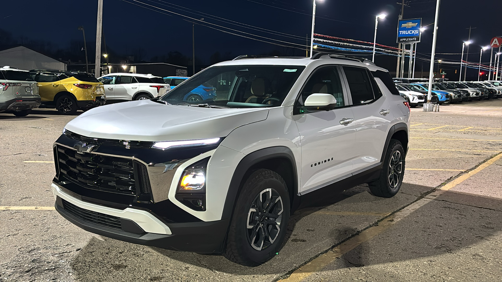 2025 Chevrolet Equinox ACTIV 3