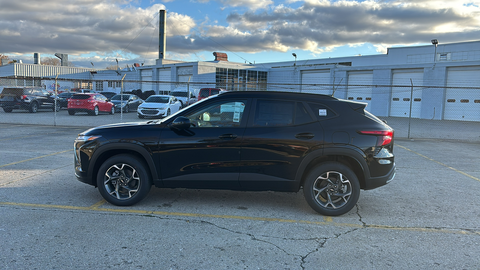 2025 Chevrolet Trax LT 3