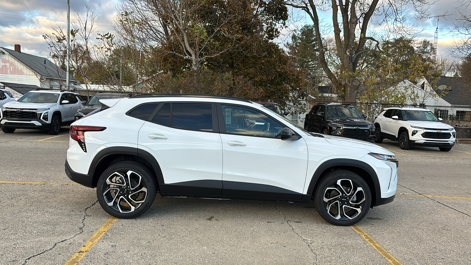 2025 Chevrolet Trax RS 6