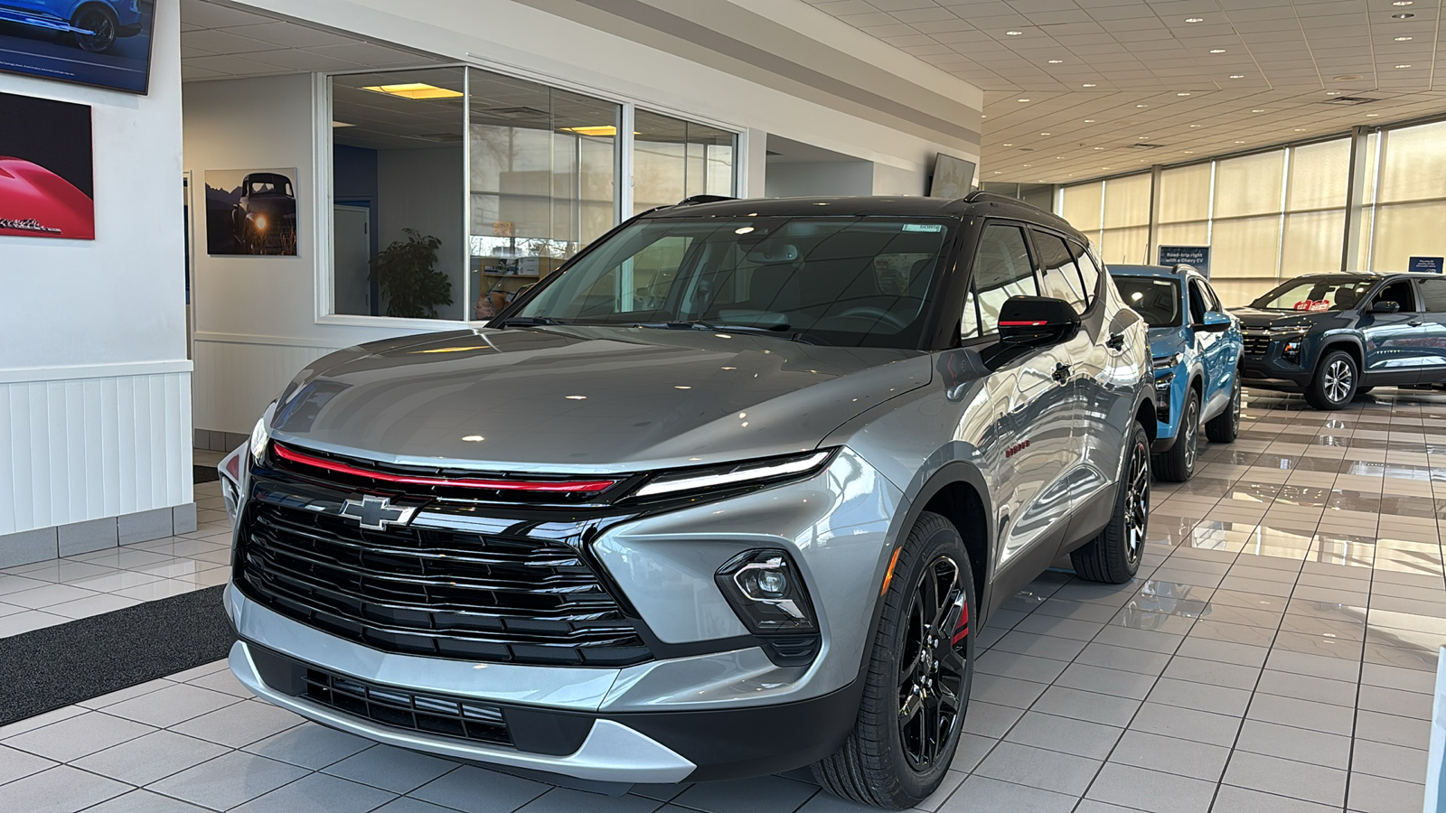 2025 Chevrolet Blazer LT 2