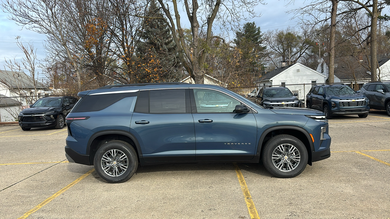 2025 Chevrolet Traverse LT 6