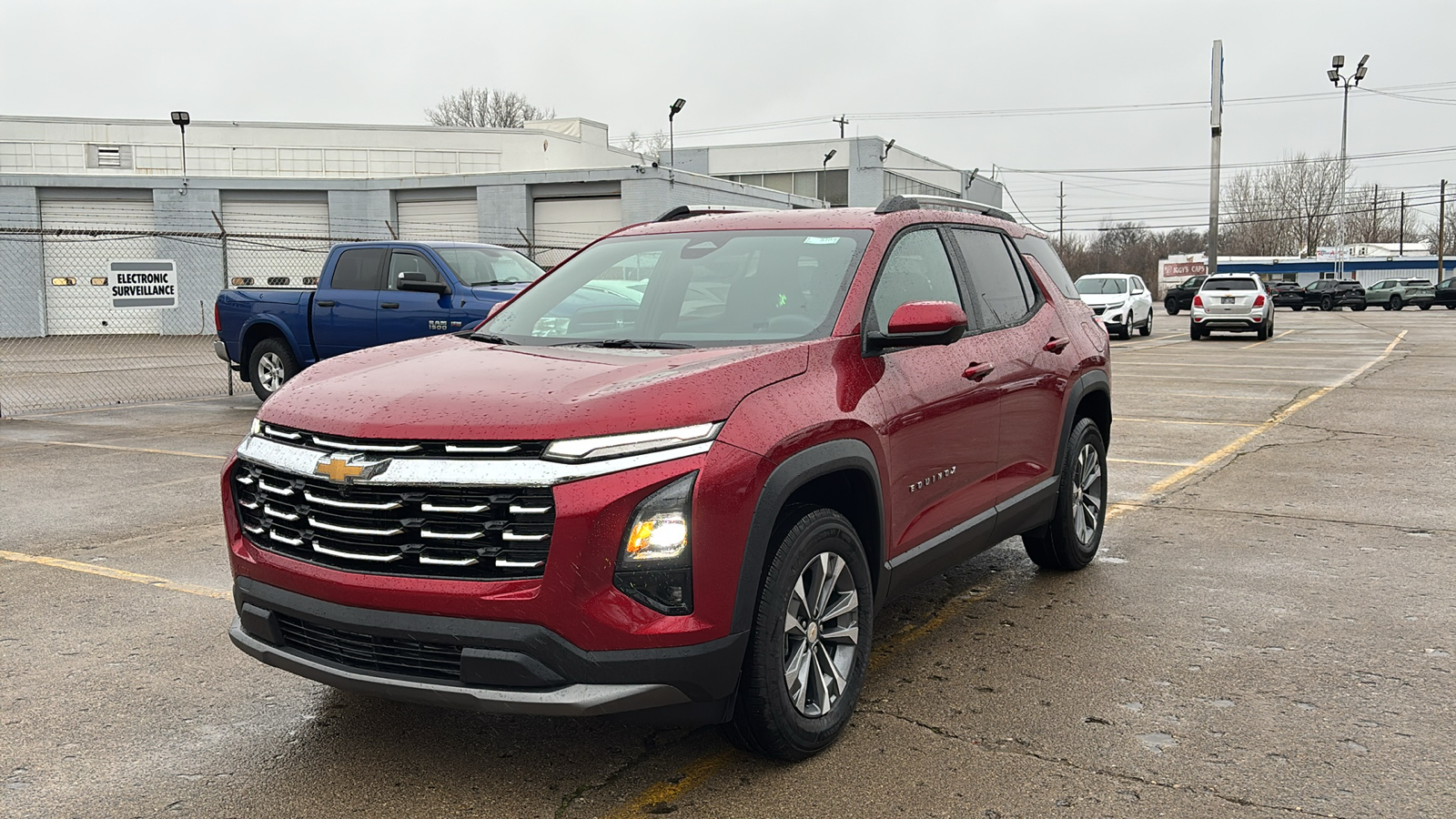 2025 Chevrolet Equinox LT 2