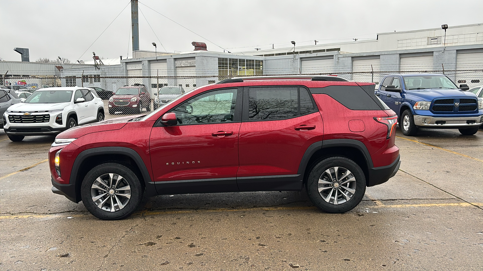 2025 Chevrolet Equinox LT 3