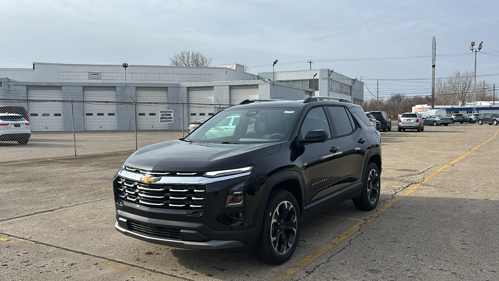 2025 Chevrolet Equinox LT 2