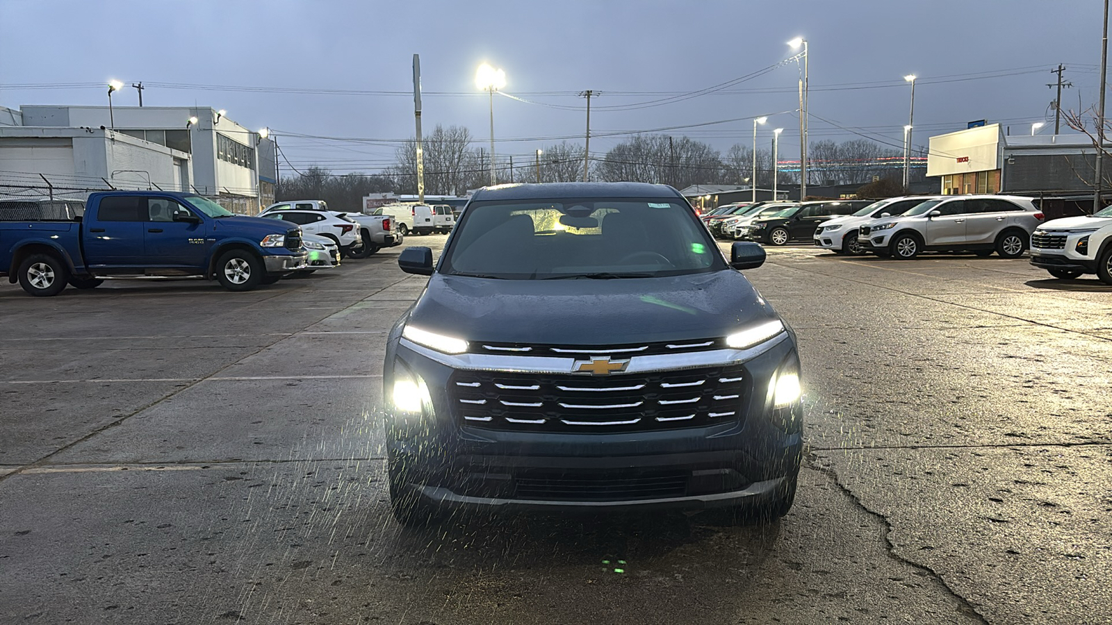 2025 Chevrolet Equinox LT 33