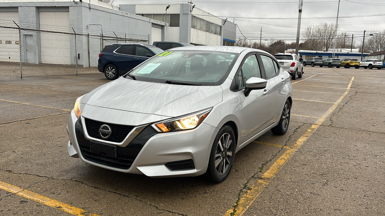 2021 Nissan Versa SV 2