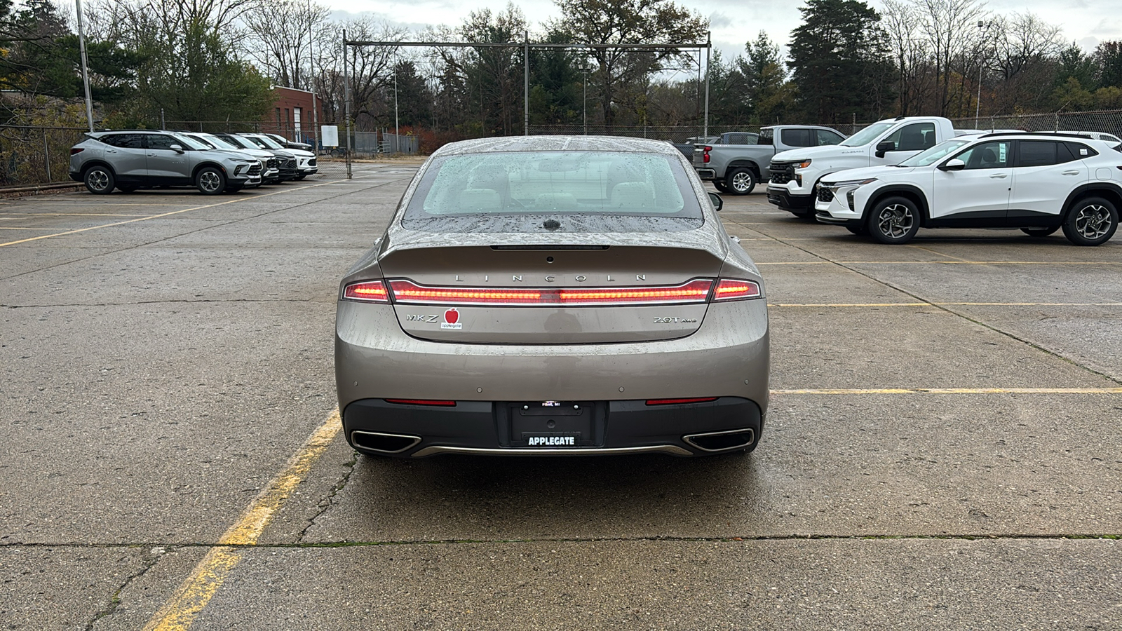 2020 Lincoln MKZ Standard 29