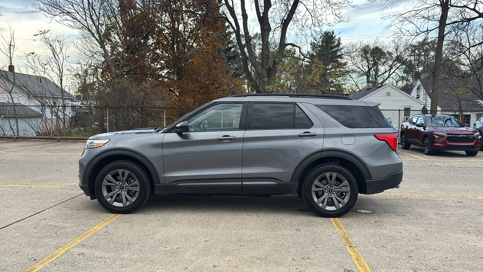 2022 Ford Explorer XLT 3