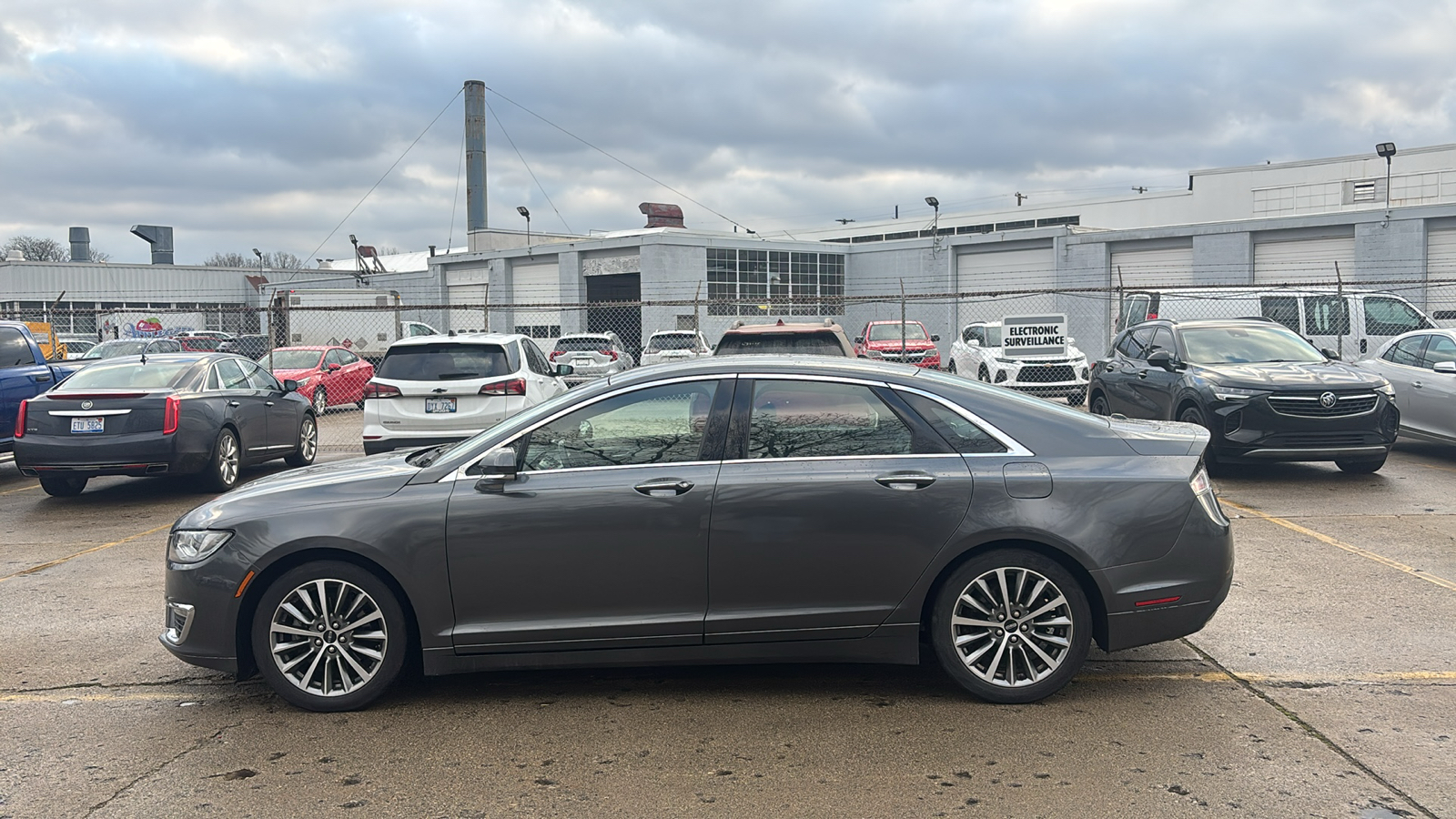 2020 Lincoln MKZ Standard 3