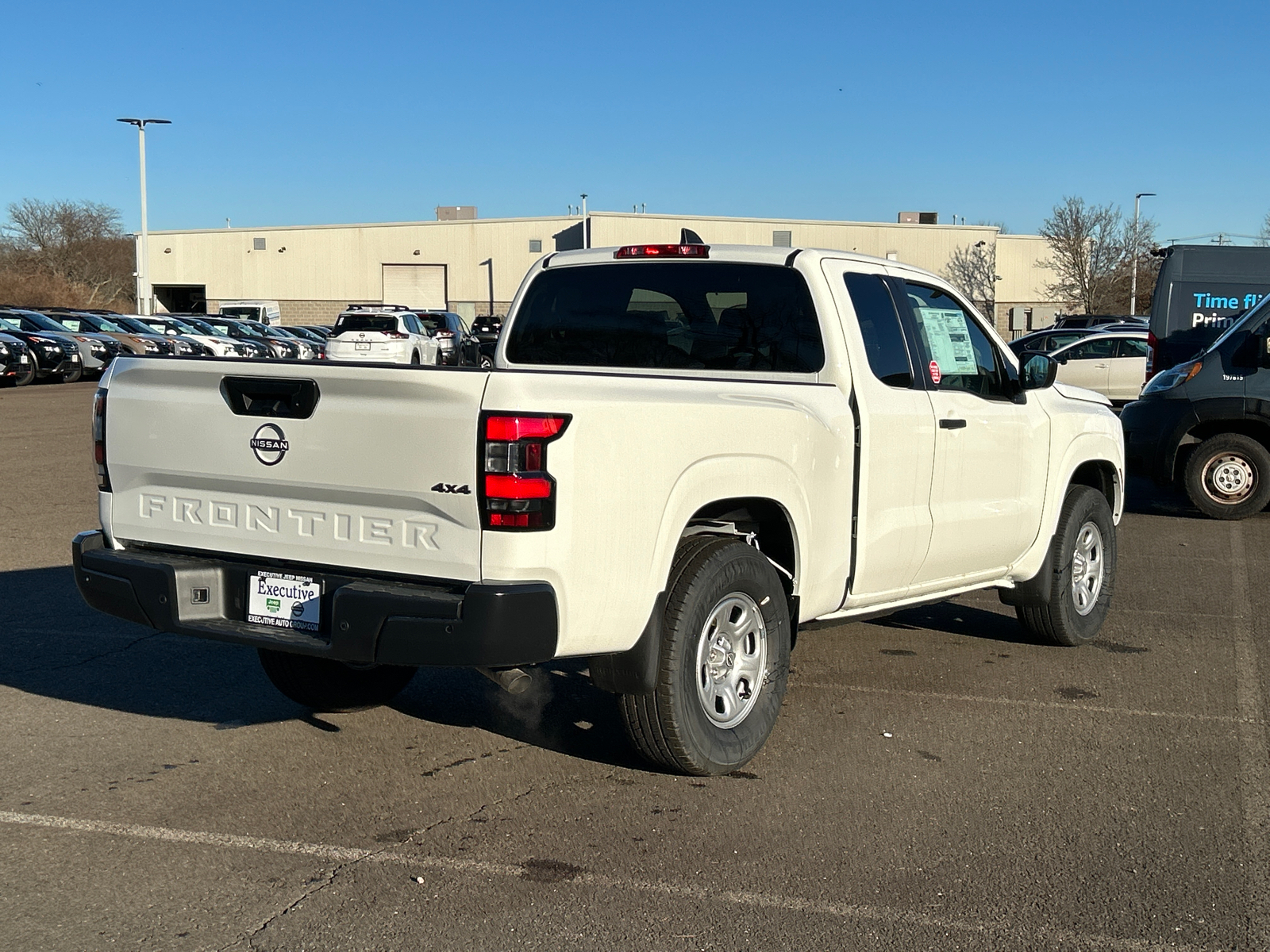 2024 Nissan Frontier S 2