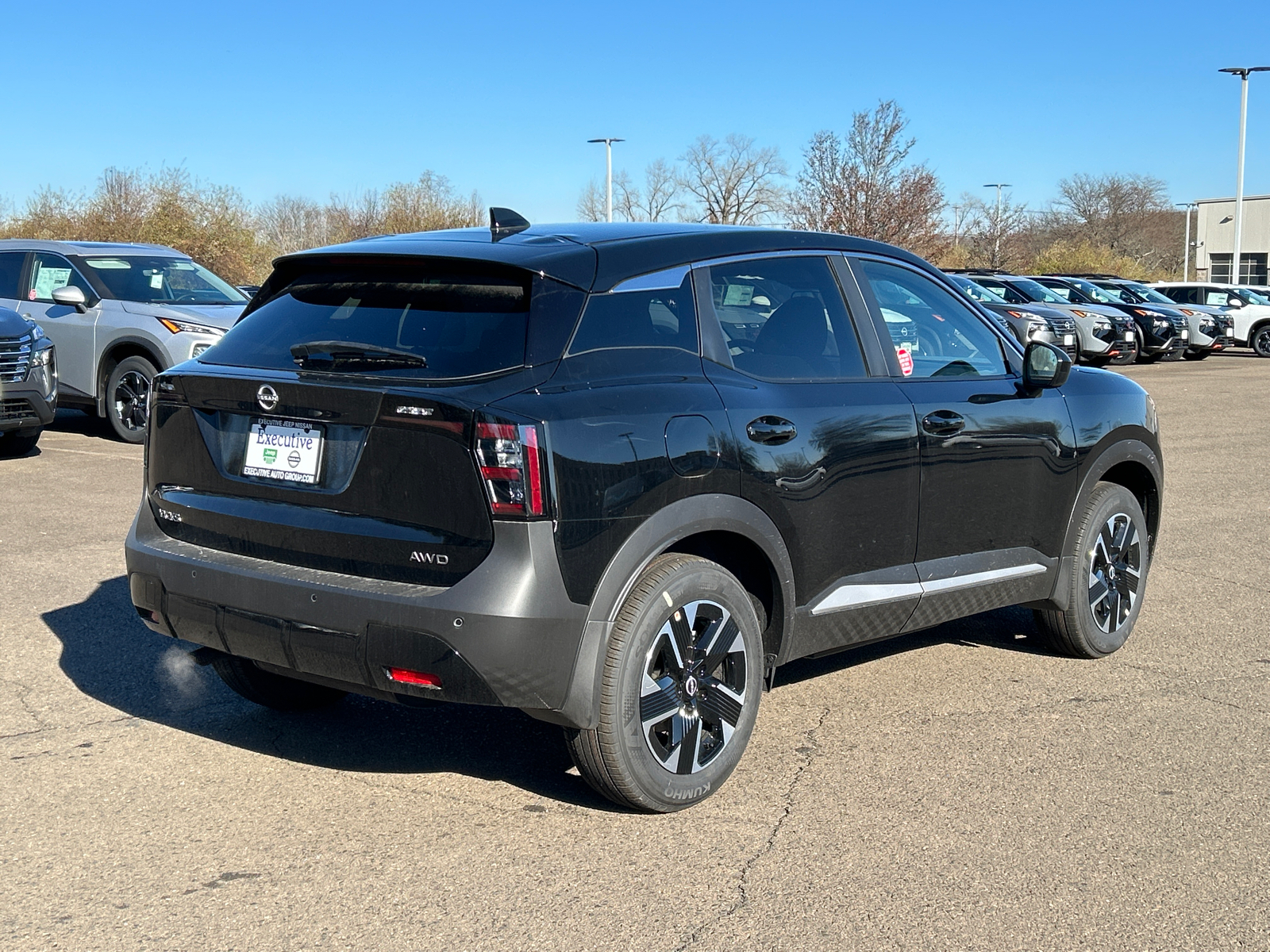 2025 Nissan Kicks SV 2