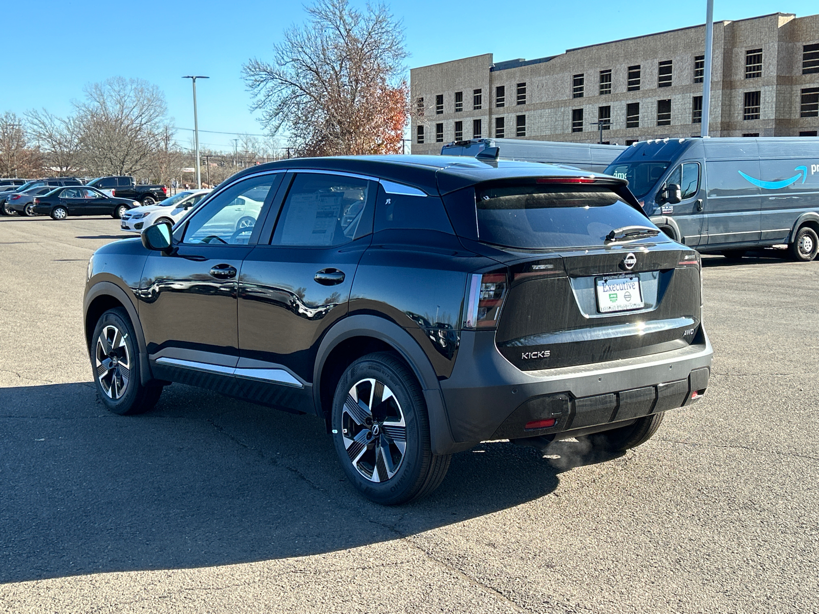 2025 Nissan Kicks SV 4