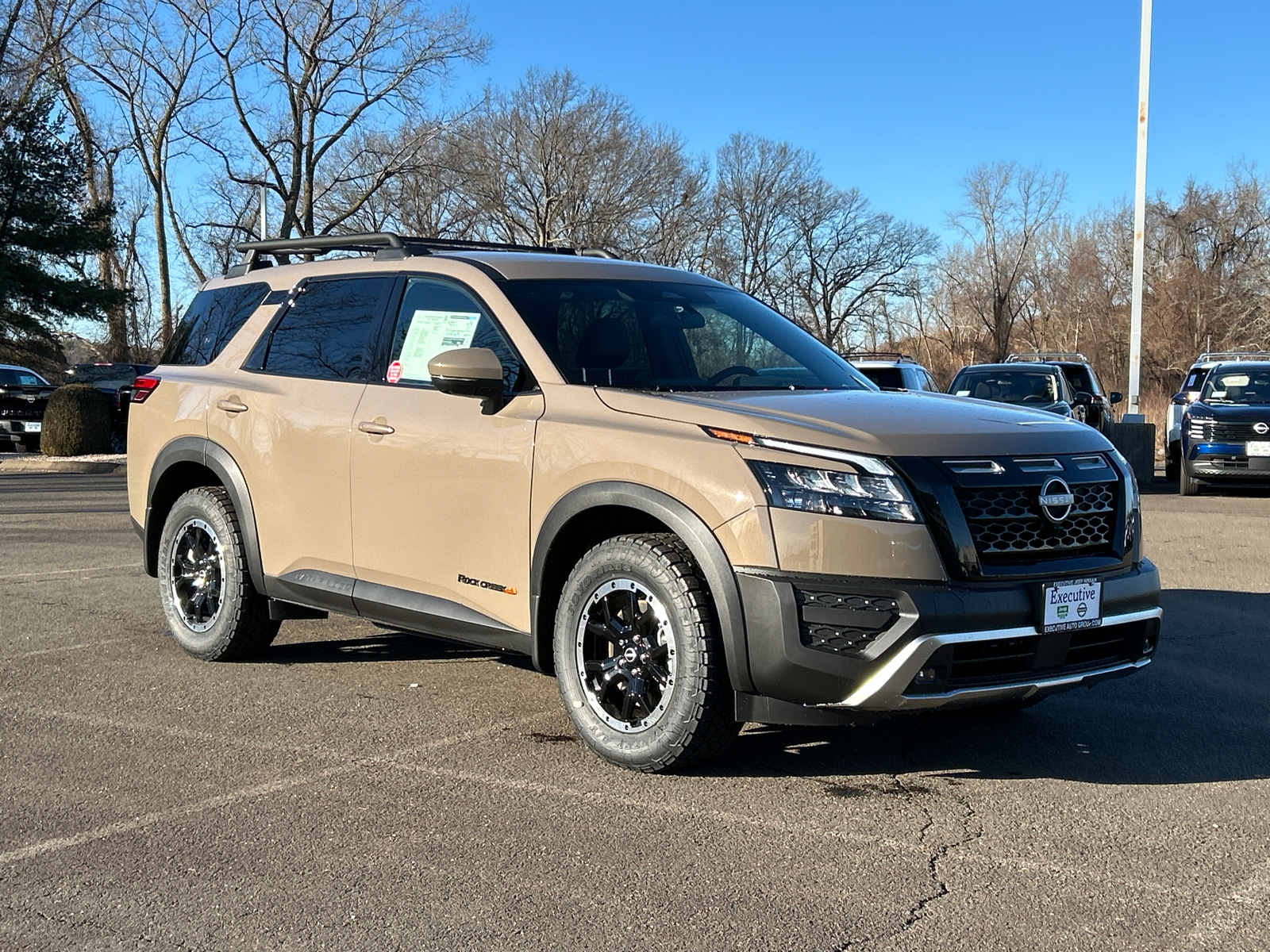 2025 Nissan Pathfinder Rock Creek 1