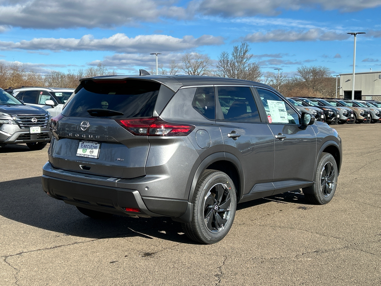 2025 Nissan Rogue SV 2