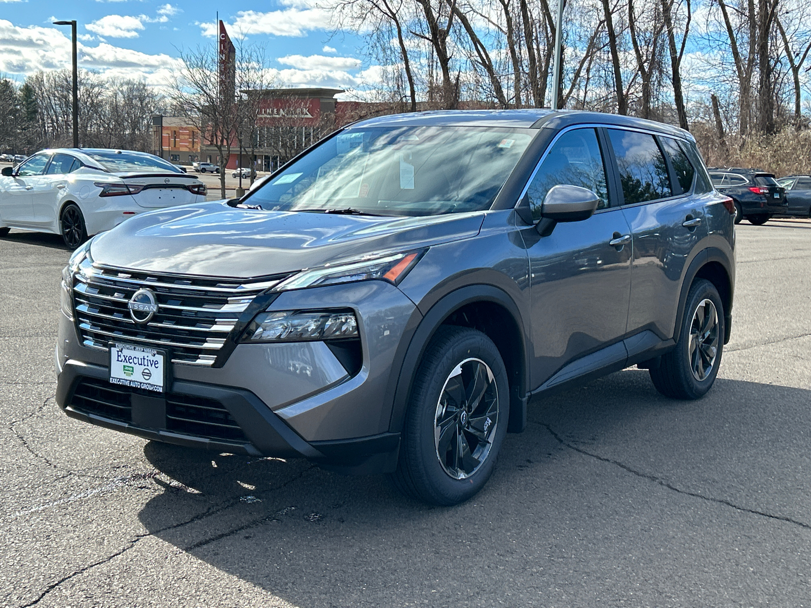 2025 Nissan Rogue SV 5