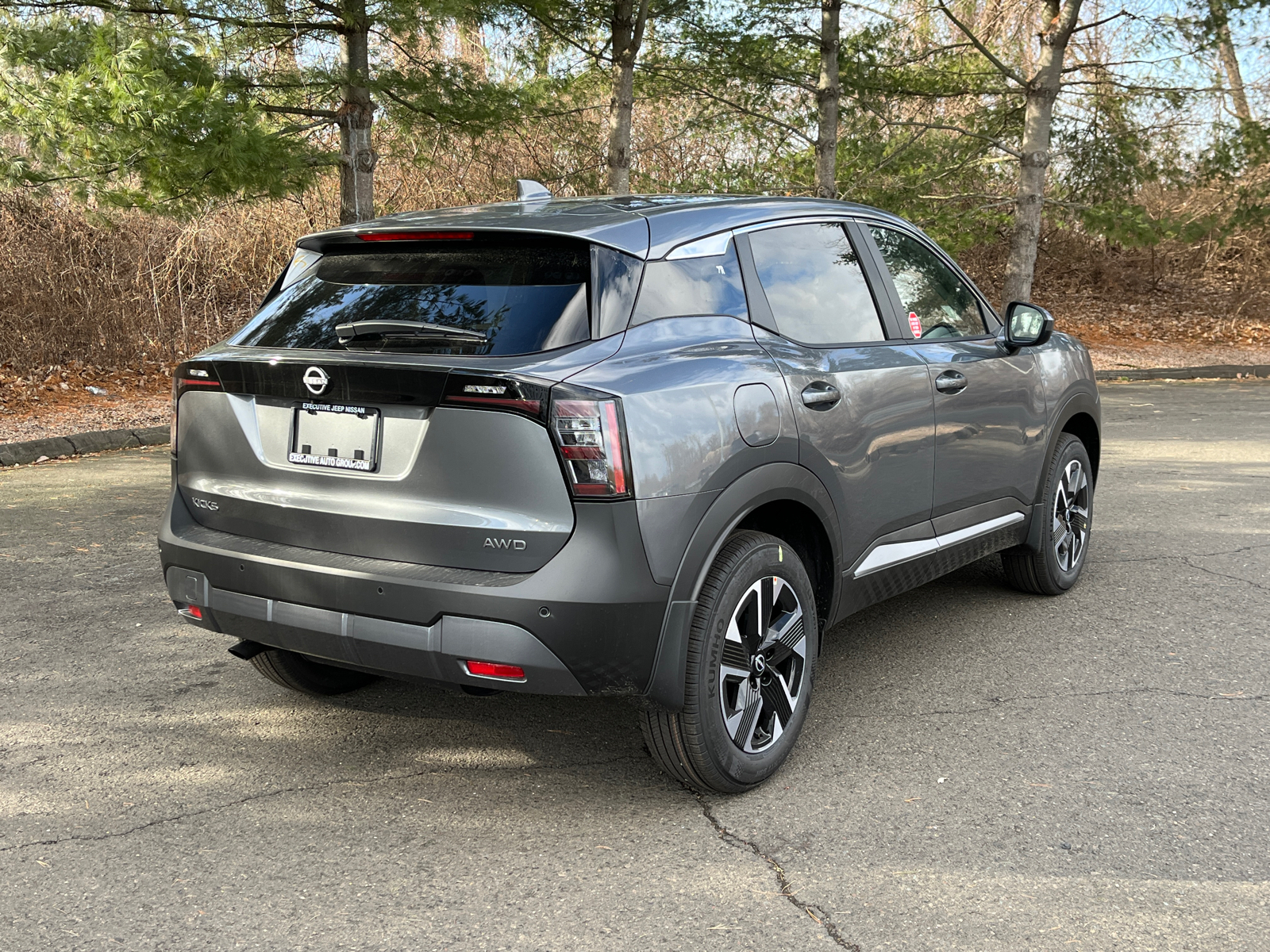 2025 Nissan Kicks SV 2