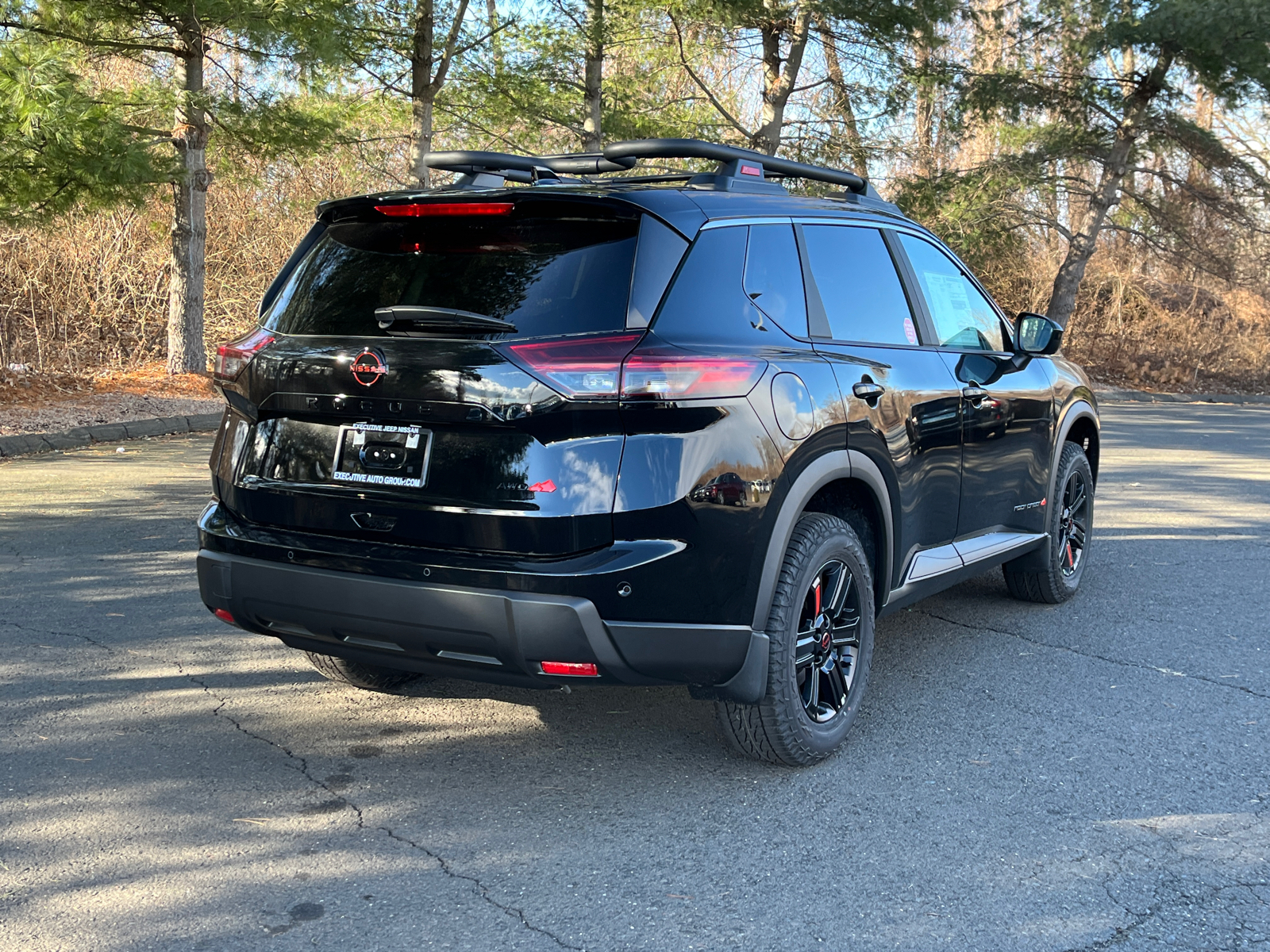 2025 Nissan Rogue Rock Creek 2