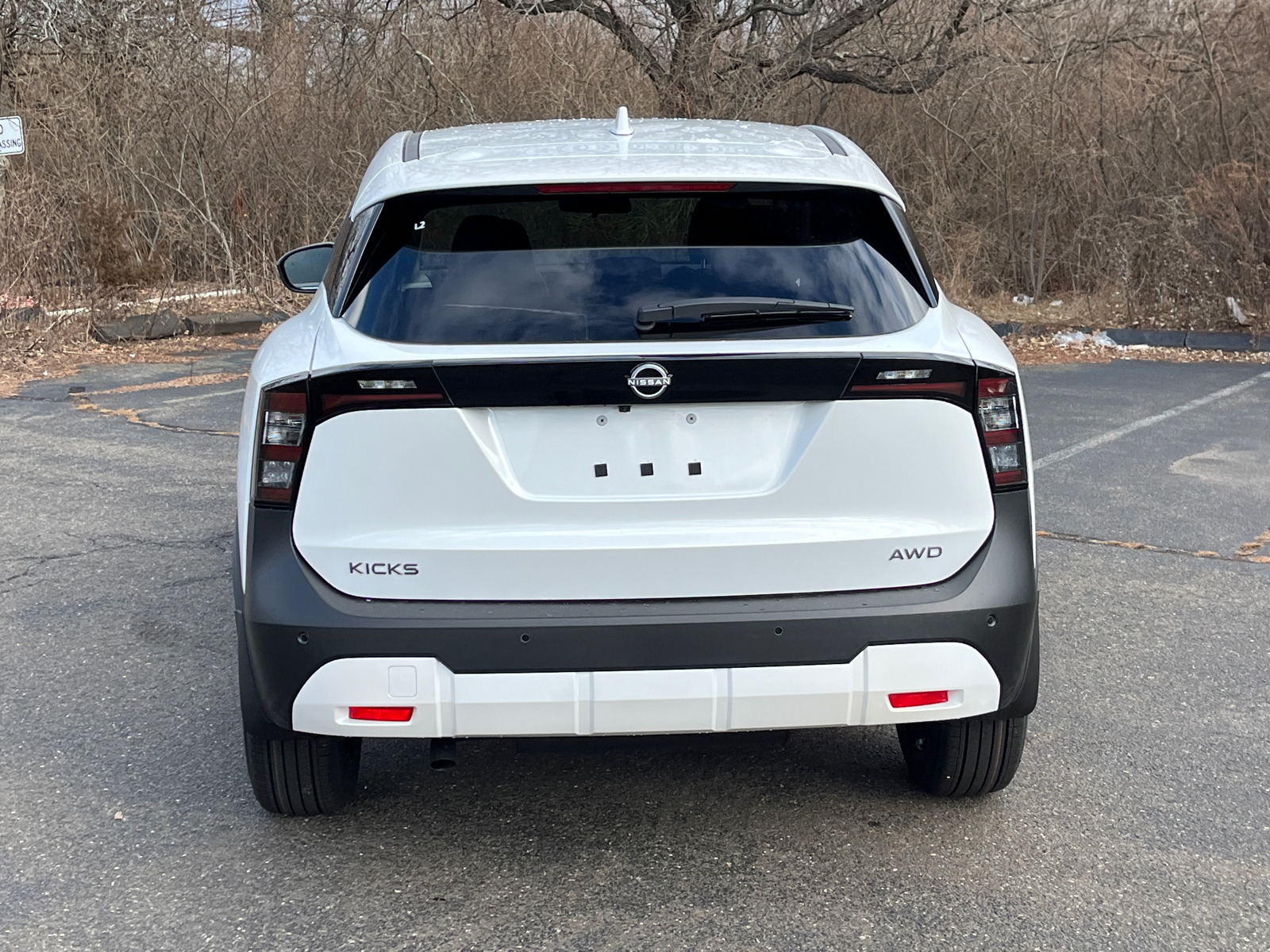 2025 Nissan Kicks SV 3