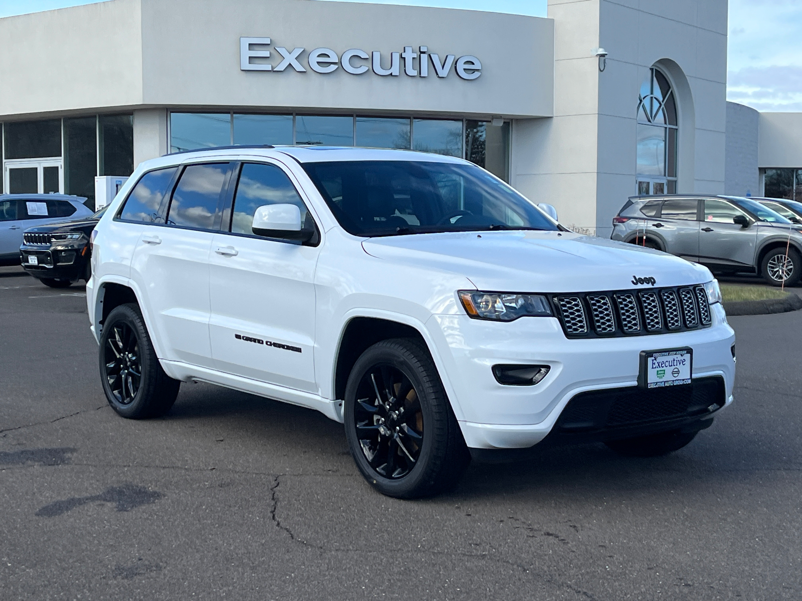 2022 Jeep Grand Cherokee WK Laredo X 1