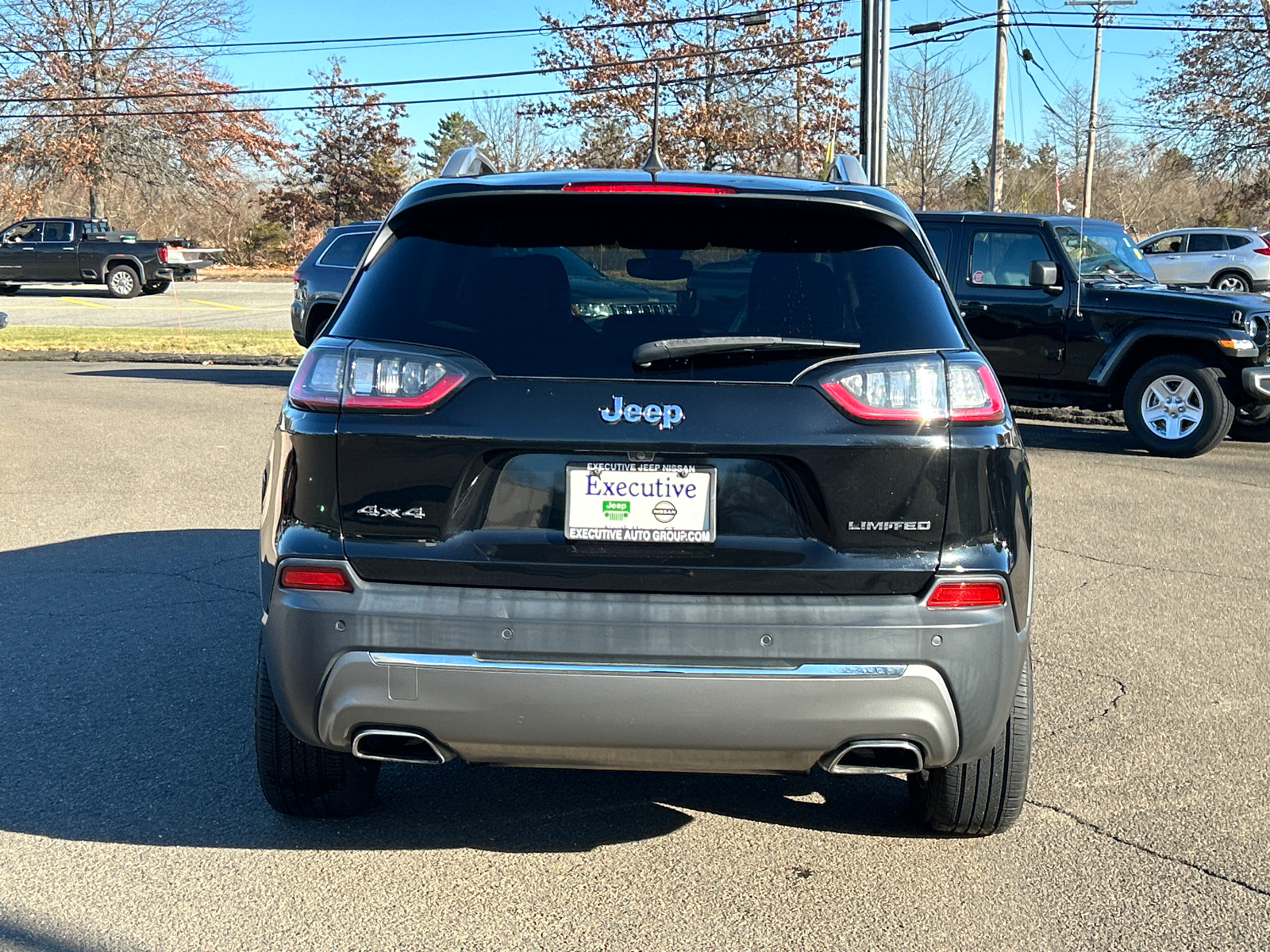 2019 Jeep Cherokee Limited 3