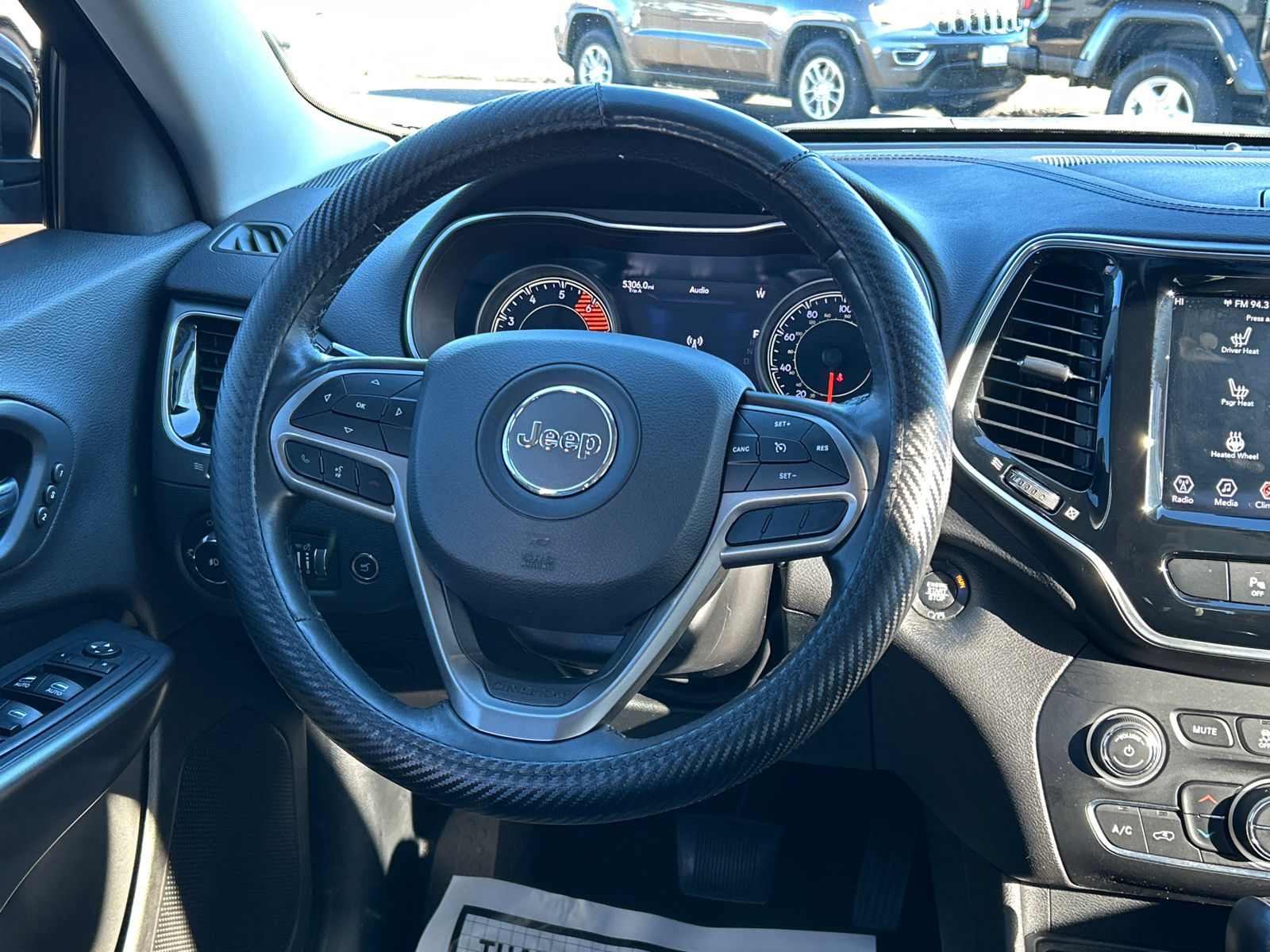 2019 Jeep Cherokee Limited 25