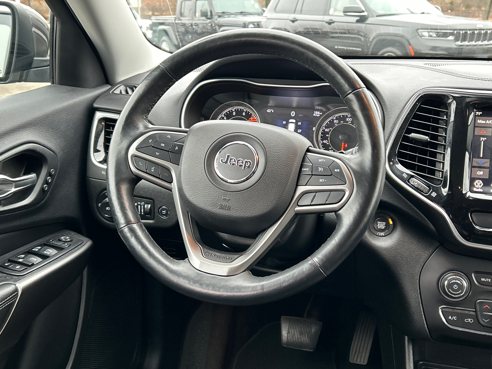 2019 Jeep Cherokee Limited 21